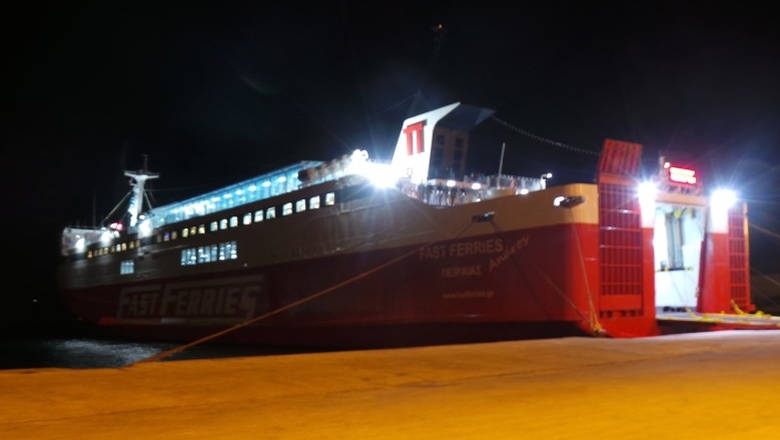 kateplefse-to-fast-ferries-andros-sti-rafina